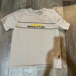 Sculptor tan logo tee